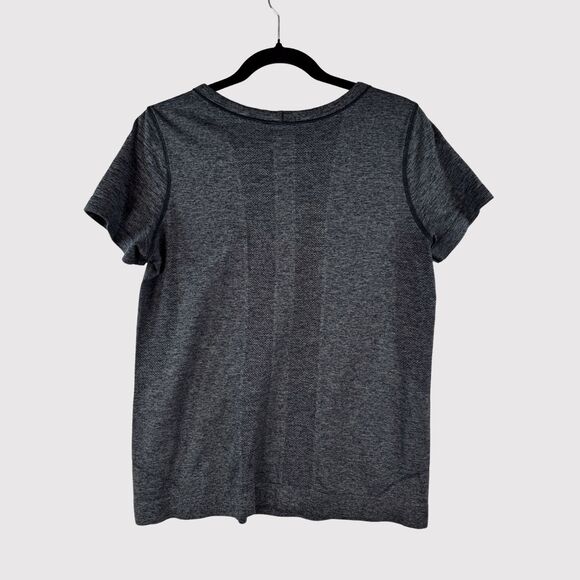 Lululemon Womens Black Heather Swiftly Tech Short Sleeve Relaxed Fit Tee Size 10 - Picture 3 of 9